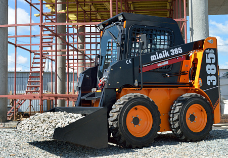 Minik Skid Steer Loader